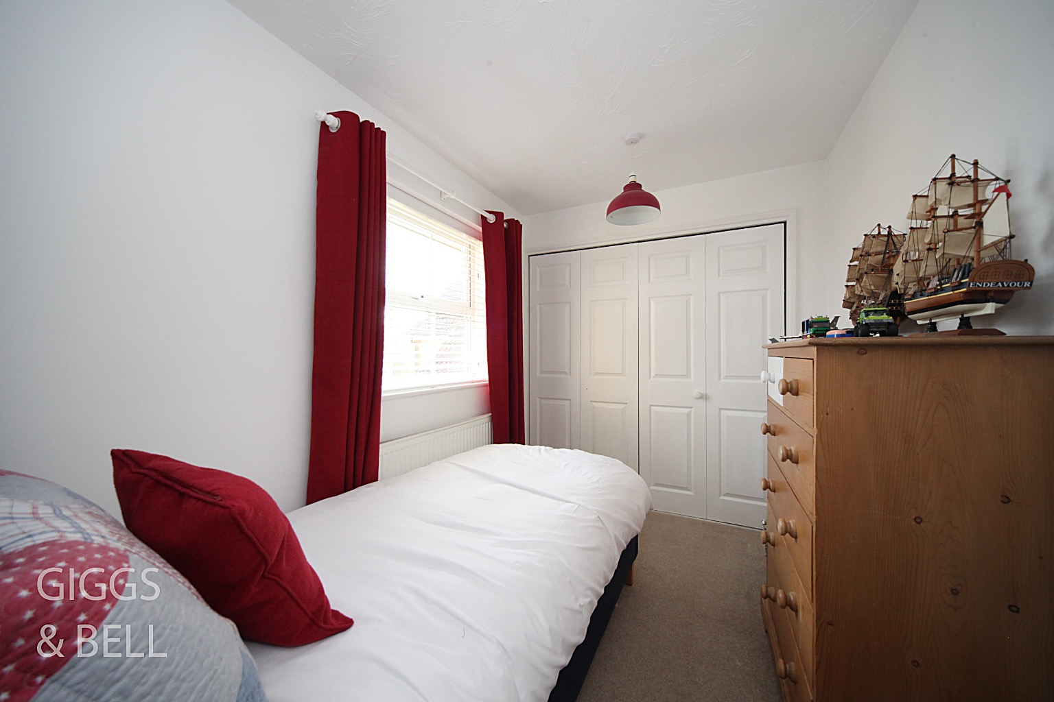 4 bed detached house for sale in Elvington Gardens, Luton 12
