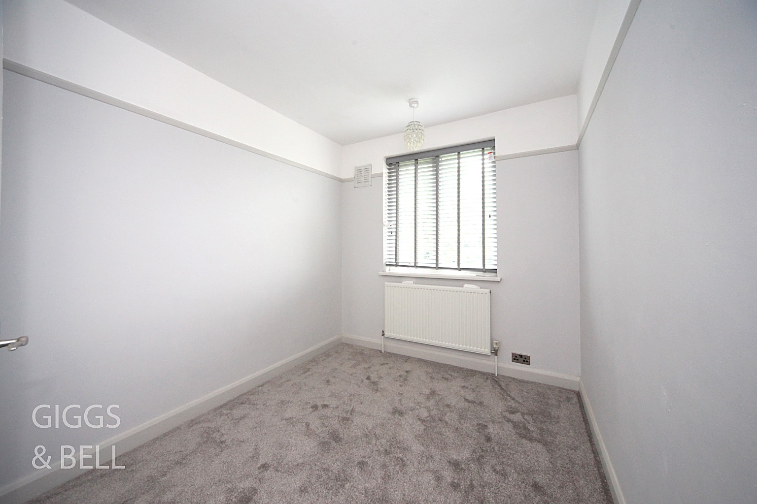 3 bed semi-detached house for sale in Strathmore Avenue, Luton 12