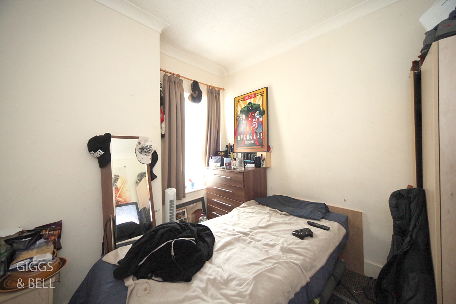 3 bed end of terrace house for sale in Richmond Hill, Luton 10