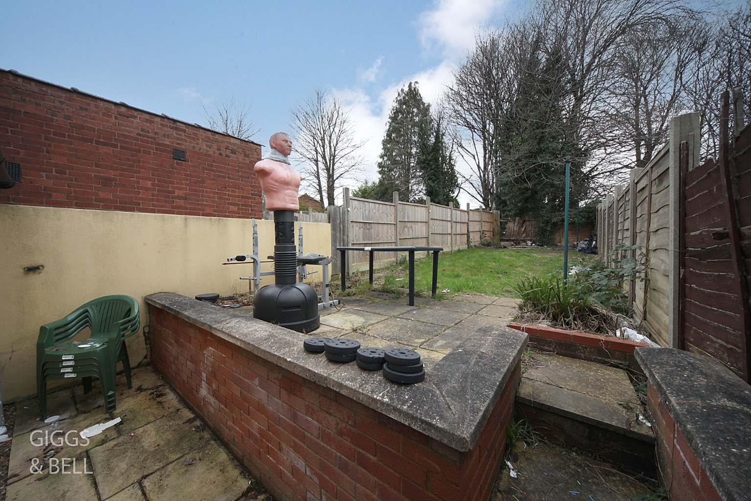 3 bed end of terrace house for sale in Richmond Hill, Luton  - Property Image 14