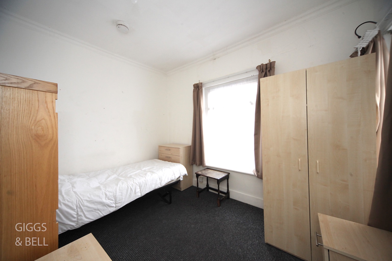3 bed terraced house for sale in Moreton Road South, Luton  - Property Image 16