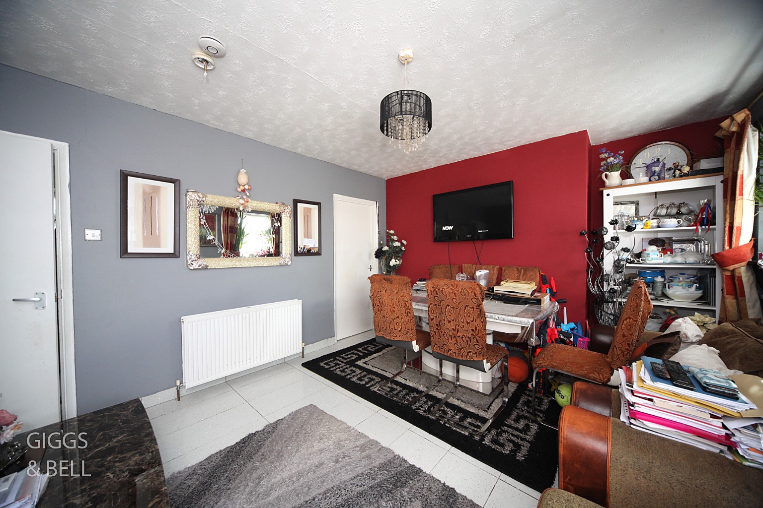 2 bed flat for sale in Ramsey Close, Luton 2