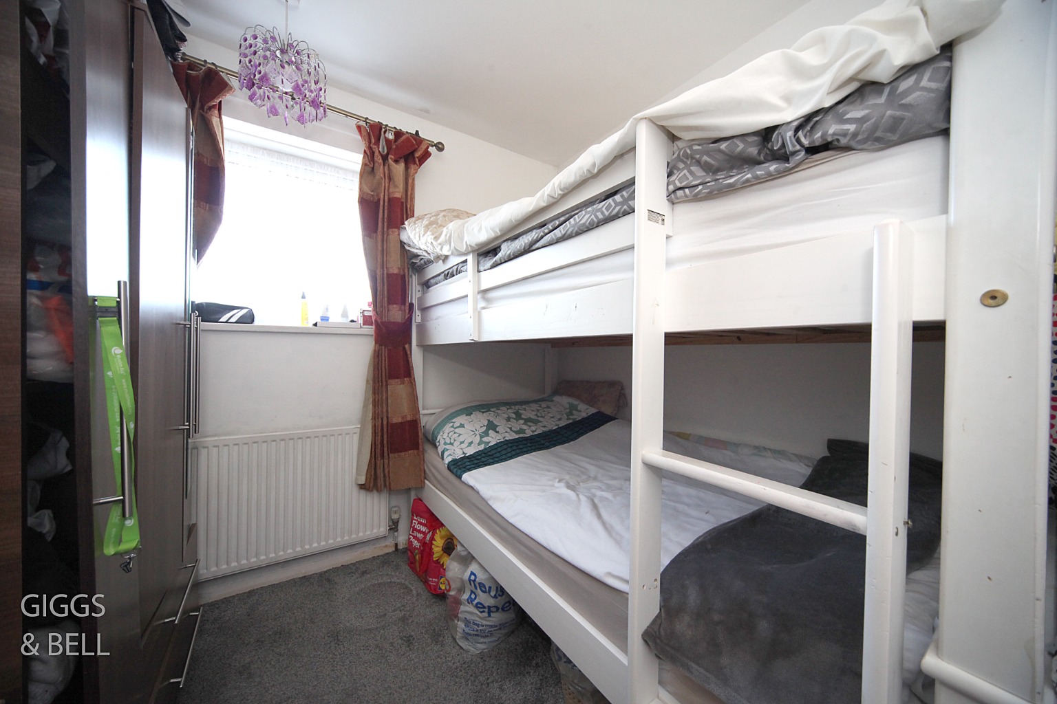 2 bed flat for sale in Ramsey Close, Luton 7