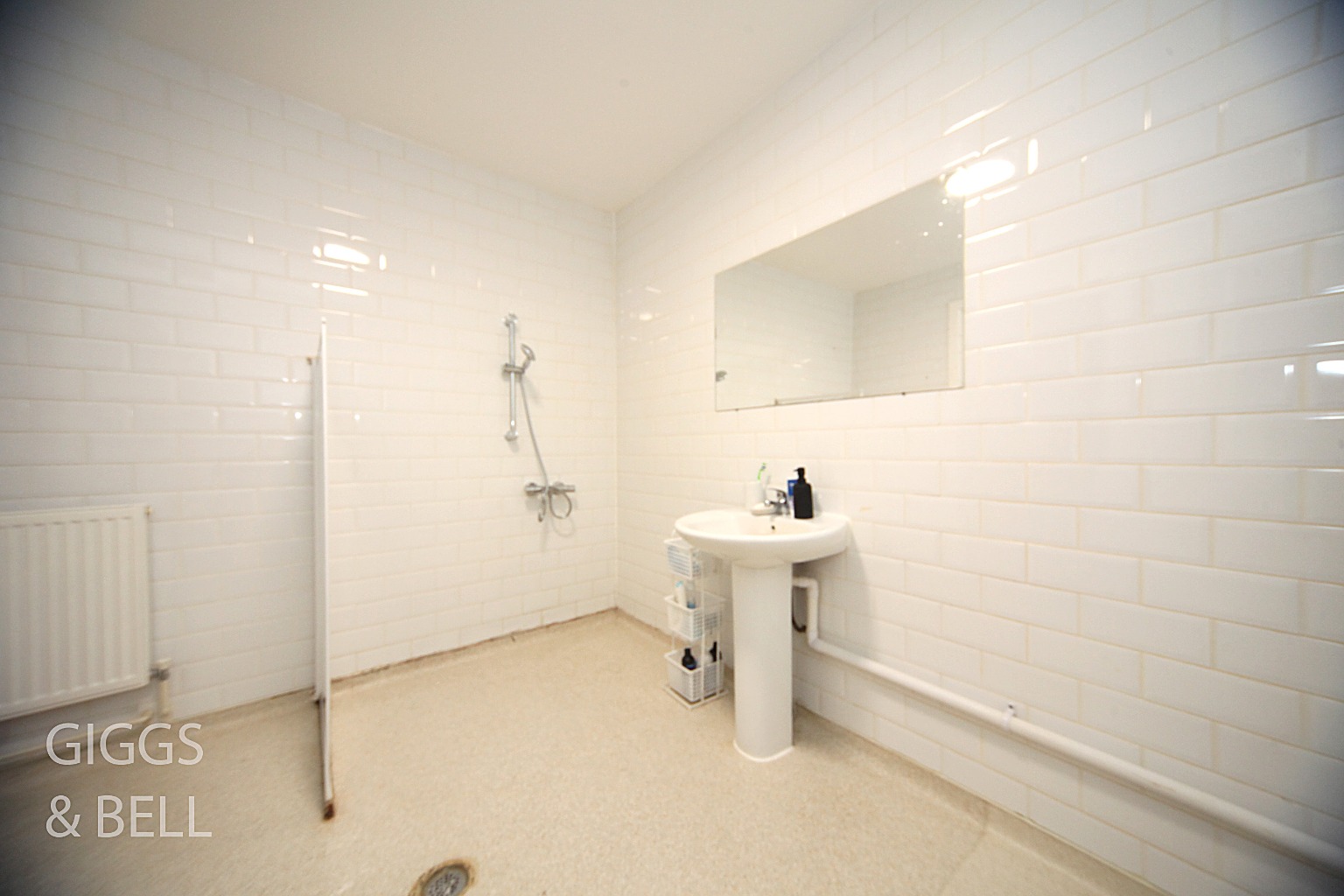 1 bed studio flat for sale in Park Street, Luton  - Property Image 8