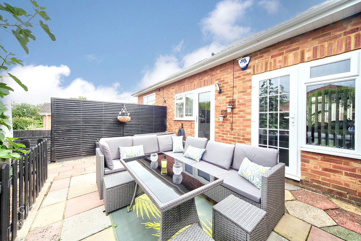 2 bed detached house for sale in Chalton Heights, Luton  - Property Image 19