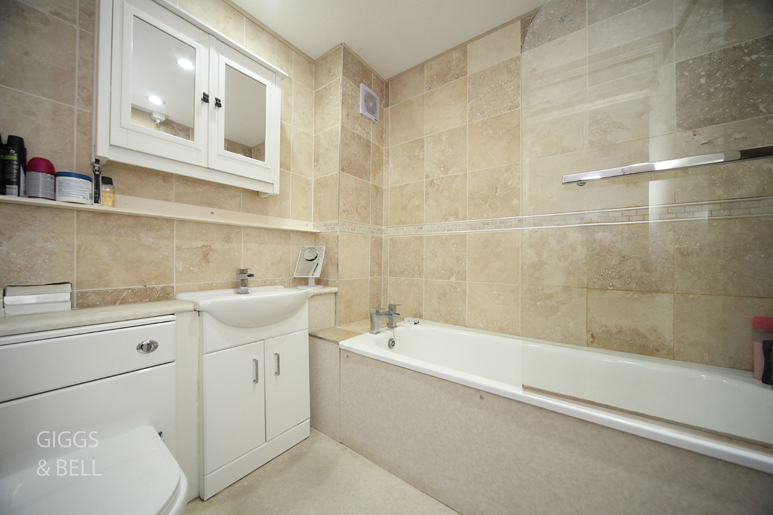 1 bed flat for sale in Links Way, Luton 11