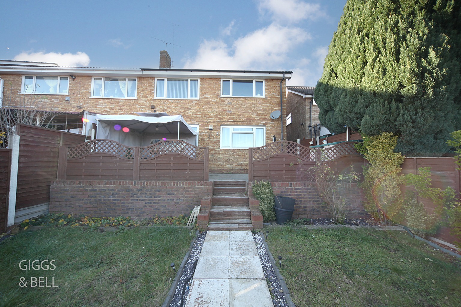 3 bed semi-detached house for sale in Buchanan Drive, Luton  - Property Image 28