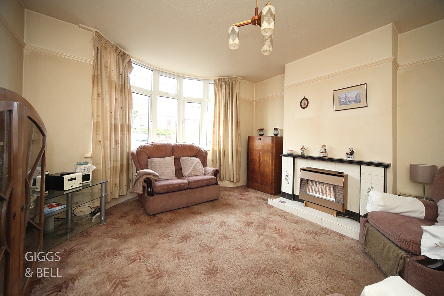 3 bed semi-detached house for sale in Park Street, Luton  - Property Image 2