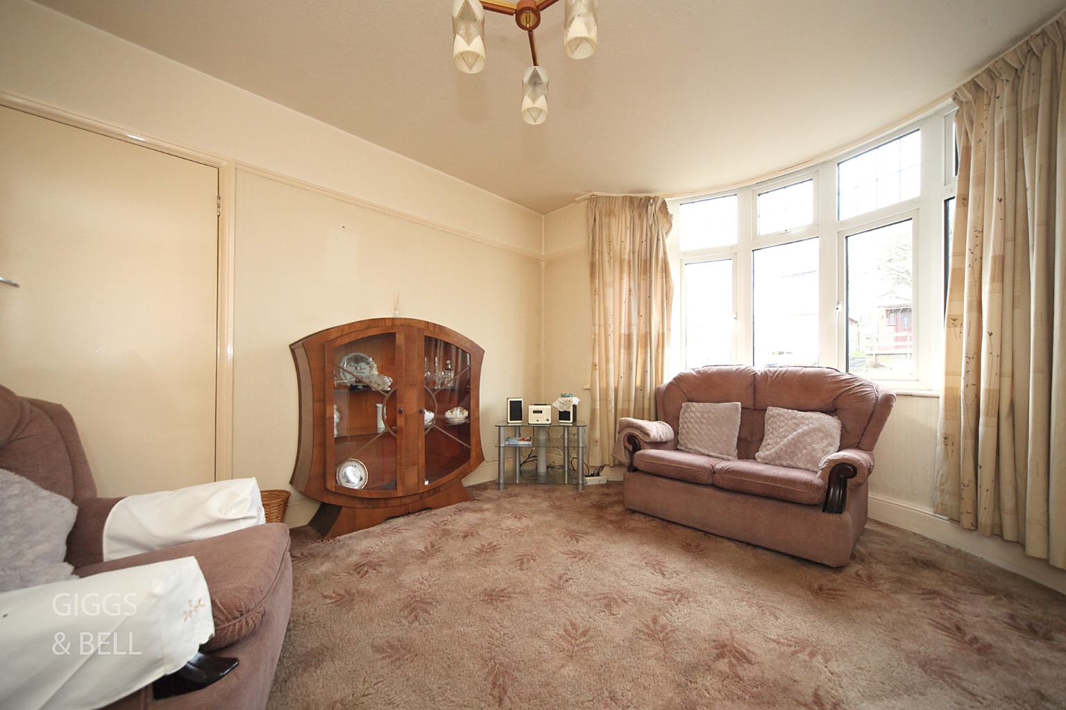 3 bed semi-detached house for sale in Park Street, Luton  - Property Image 3
