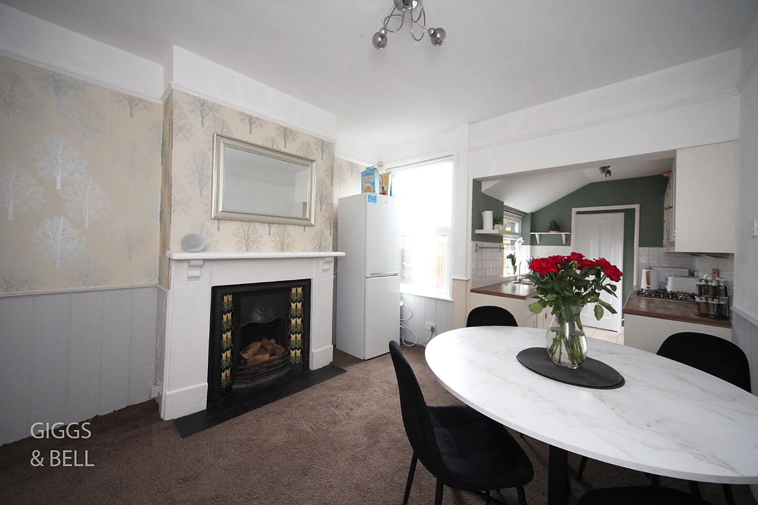 2 bed terraced house for sale in May Street, Luton 3