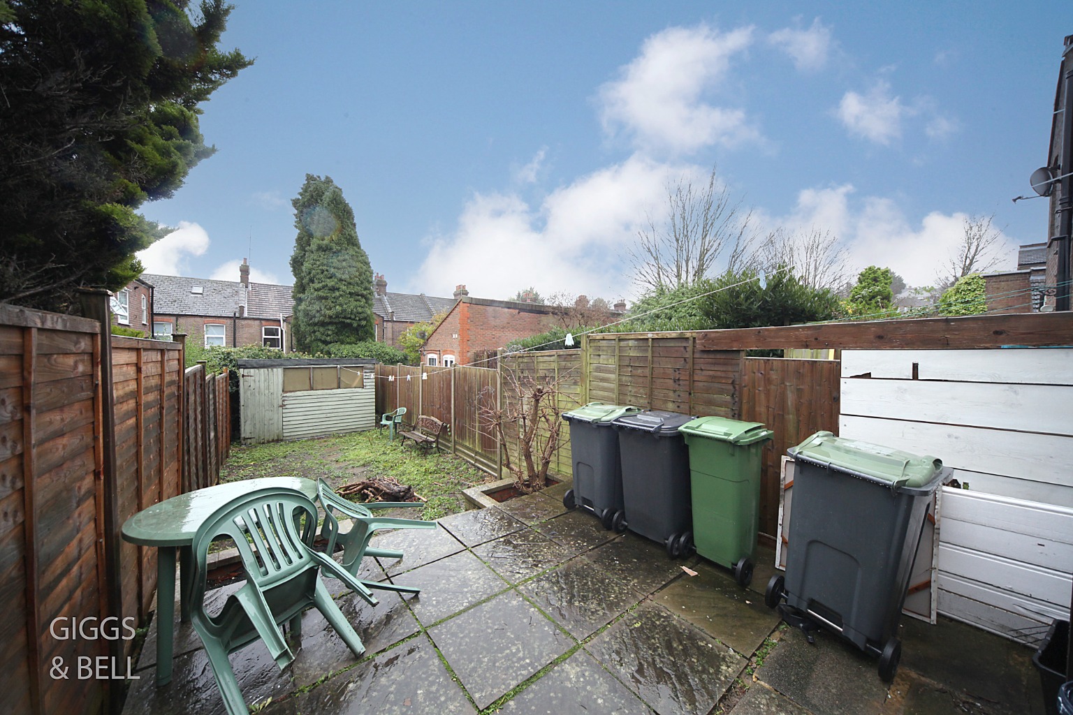 2 bed terraced house for sale in May Street, Luton 19