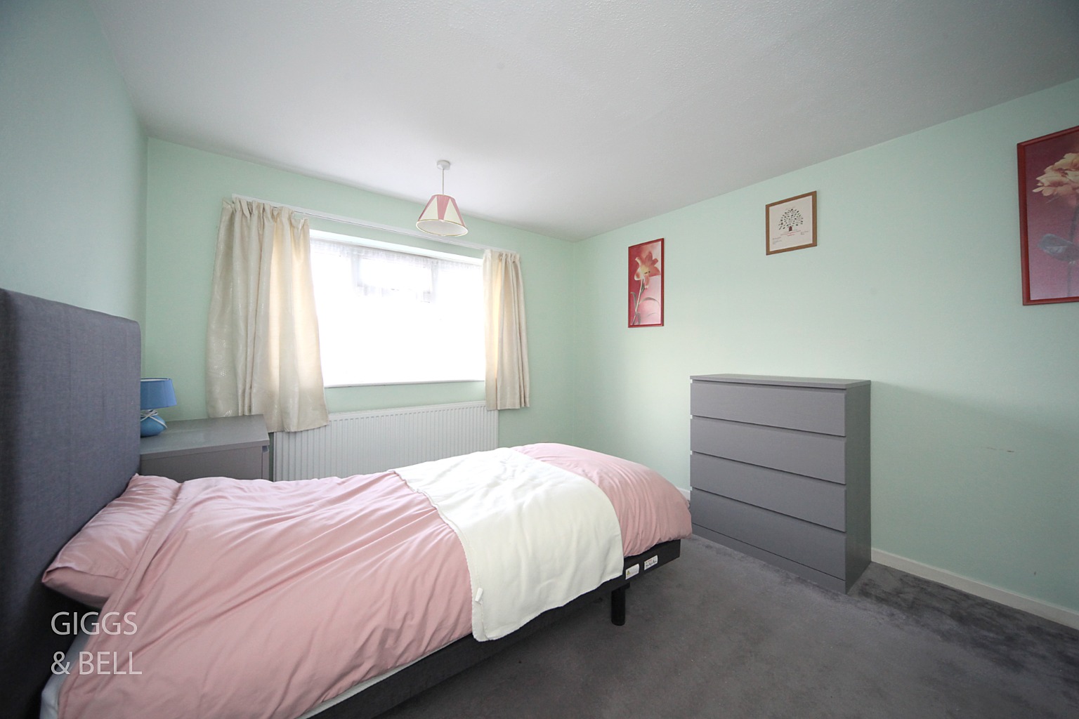 3 bed semi-detached house for sale in Guernsey Close, Luton  - Property Image 12