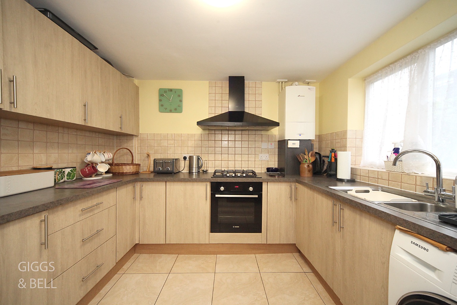 3 bed end of terrace house for sale in Devon Road, Luton  - Property Image 9