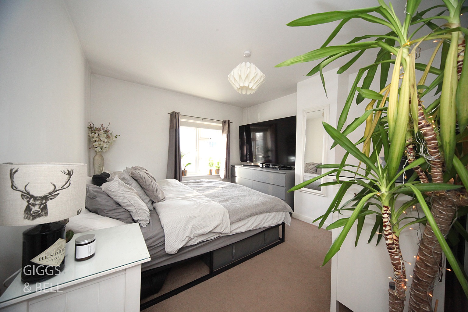 2 bed terraced house for sale in Front Street, Luton 9