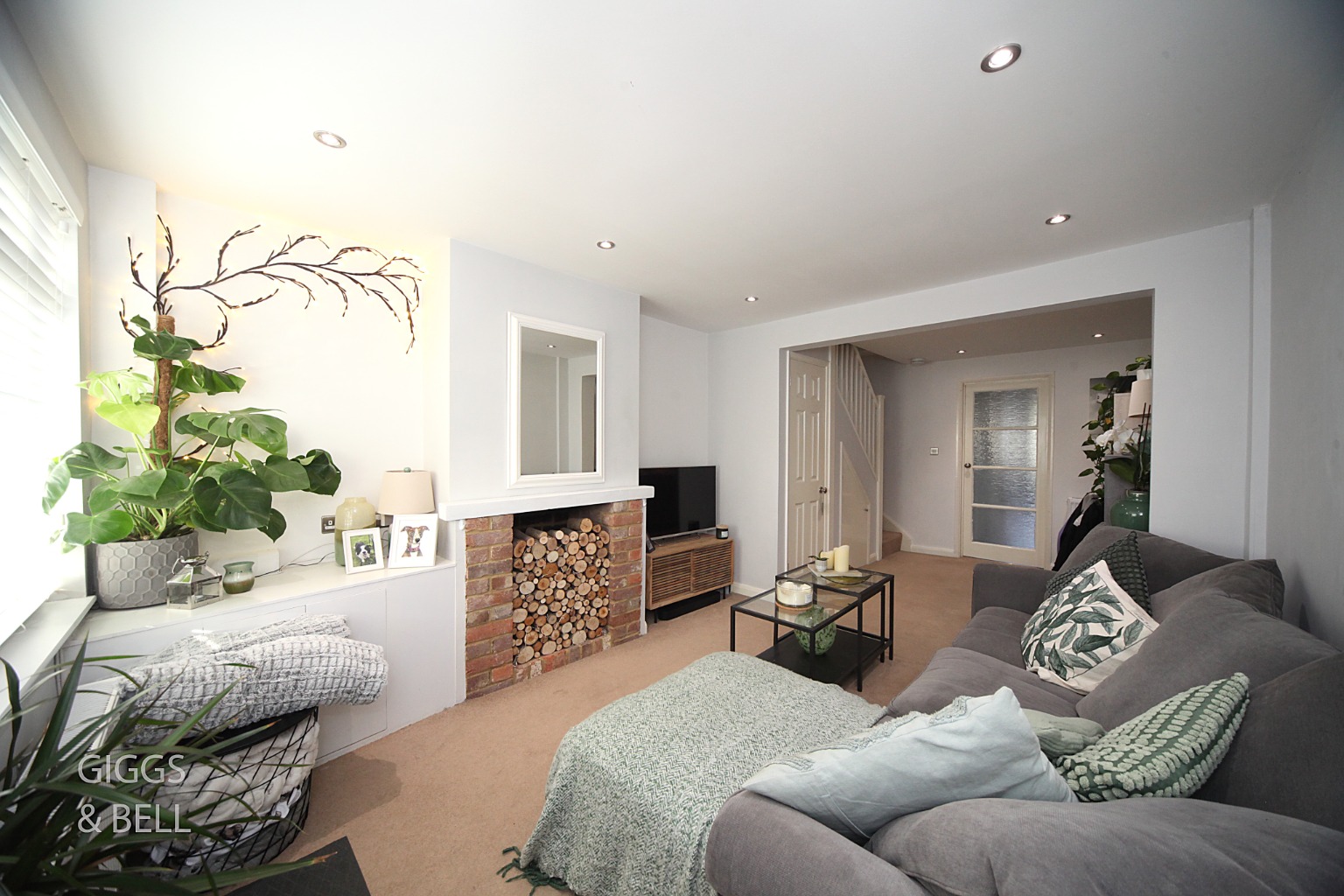 2 bed terraced house for sale in Front Street, Luton  - Property Image 5