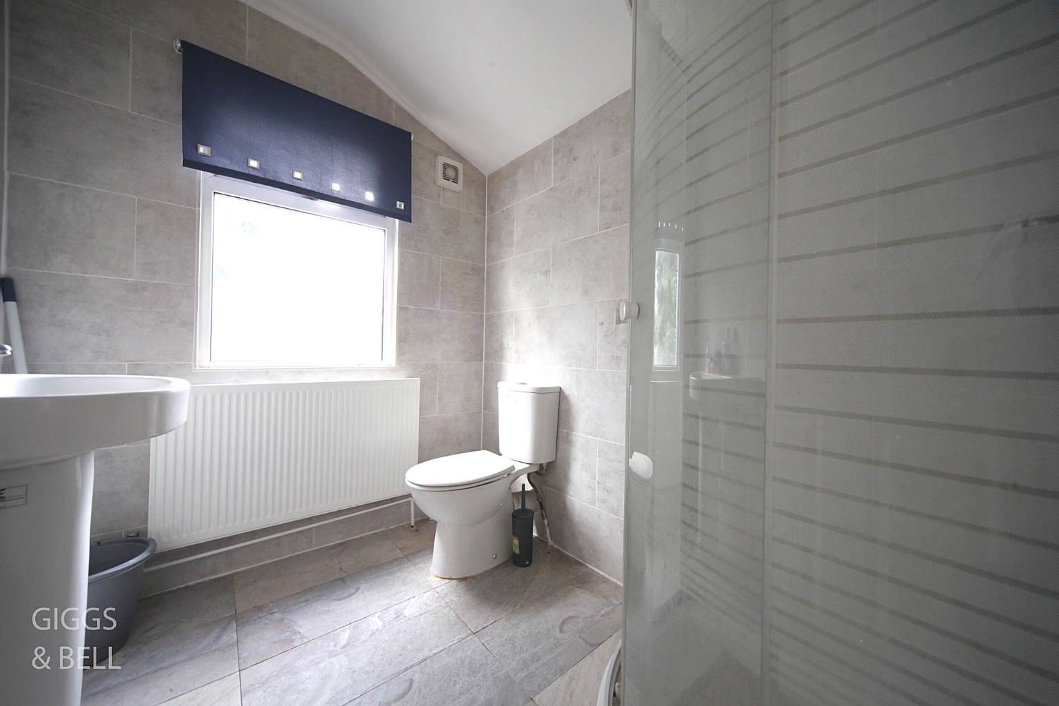 3 bed terraced house for sale in Hillside Road, Luton  - Property Image 16