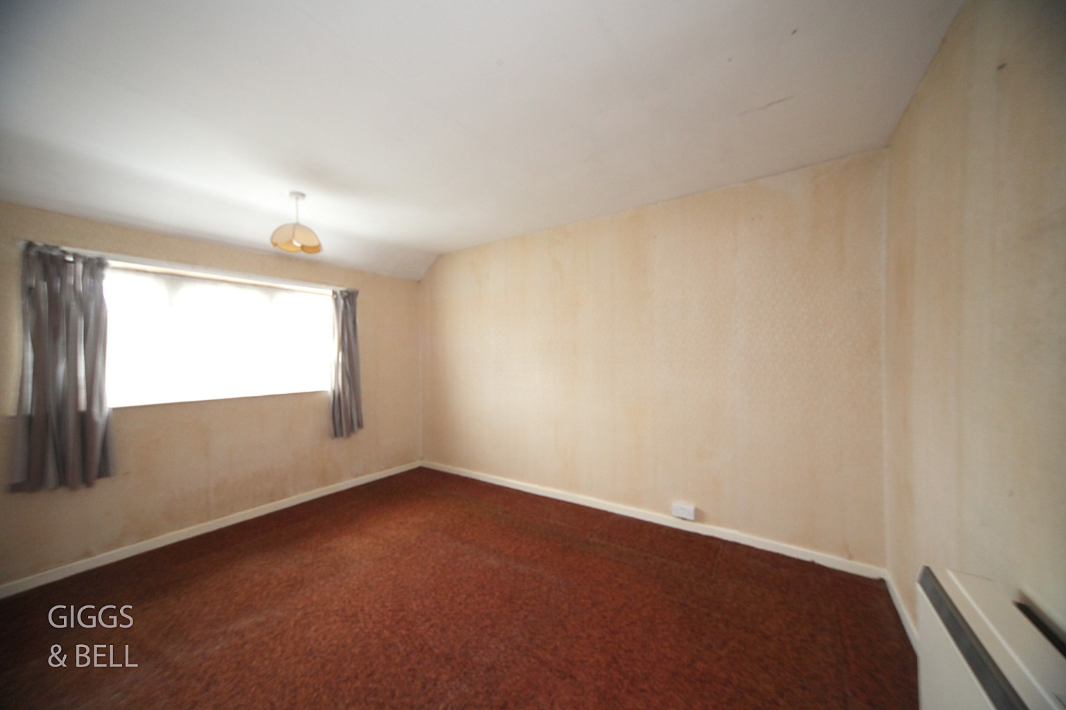 3 bed semi-detached house for sale in Epping Way, Luton 8