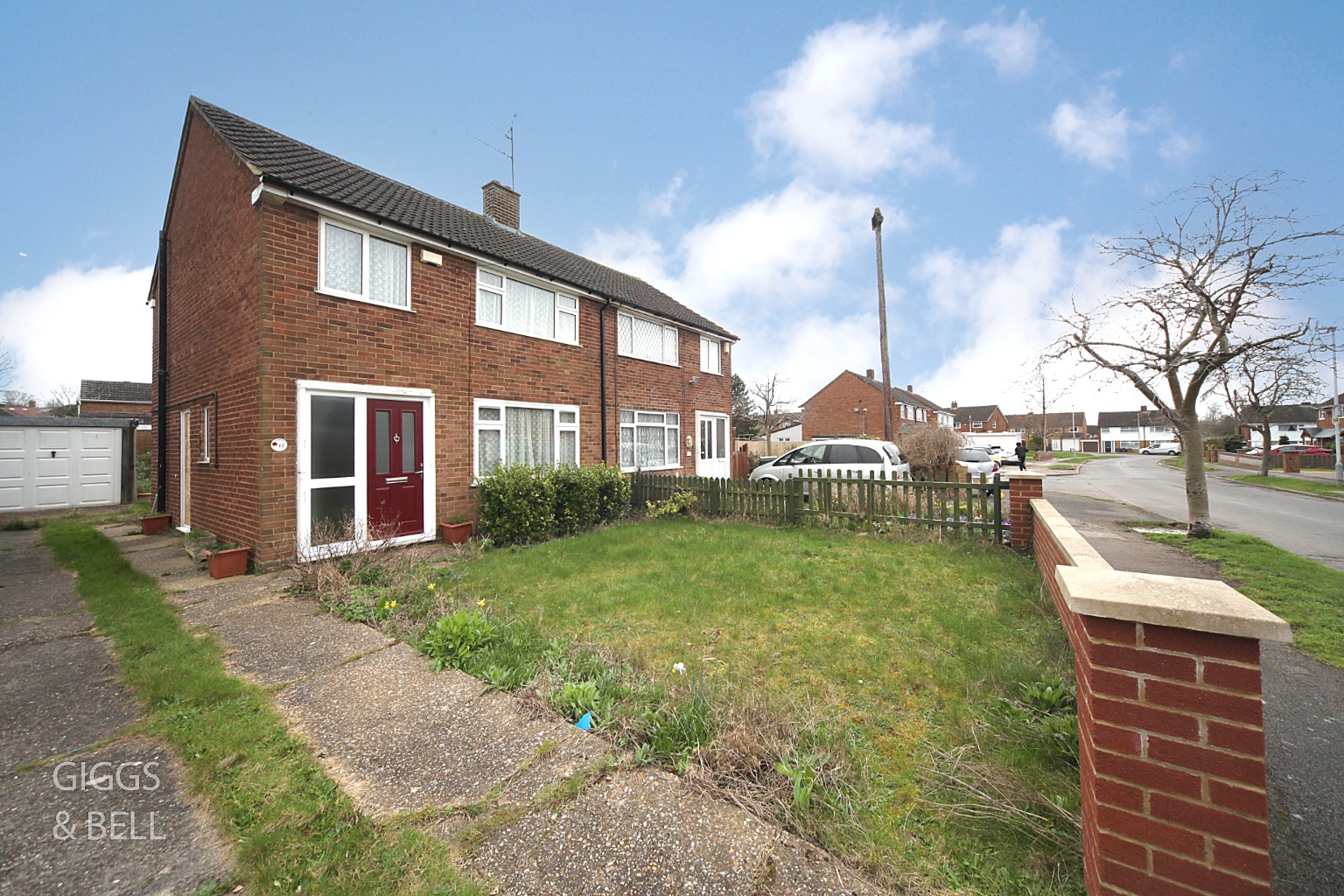 3 bed semi-detached house for sale in Epping Way, Luton, LU3 