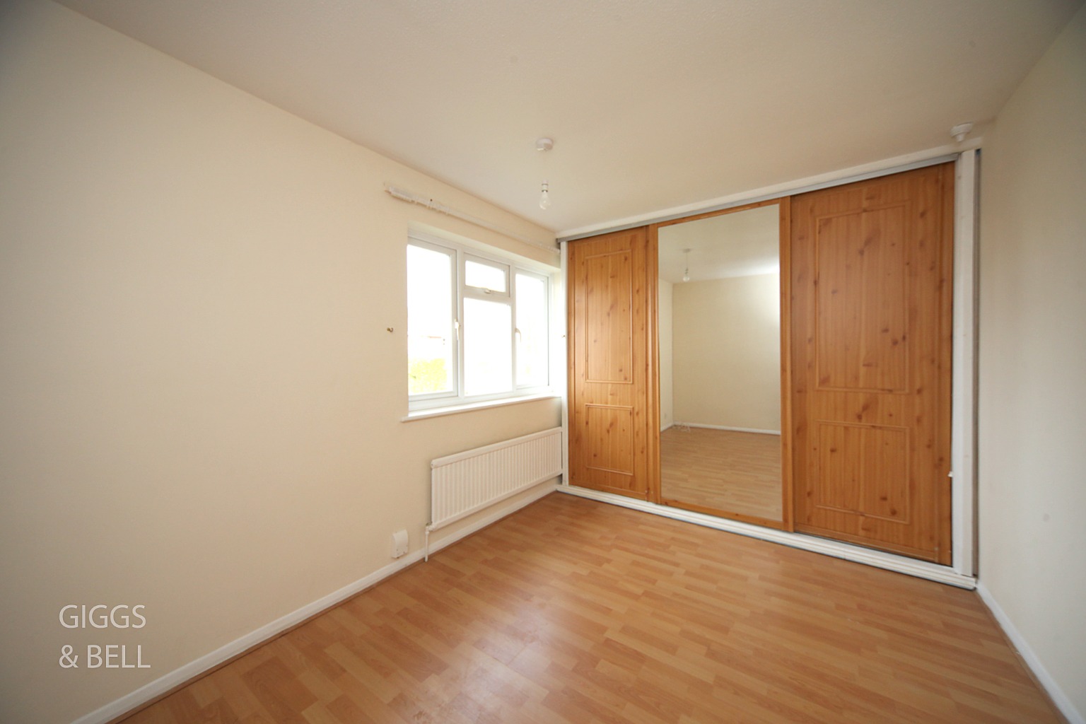 4 bed detached house for sale in Brompton Close, Luton  - Property Image 11