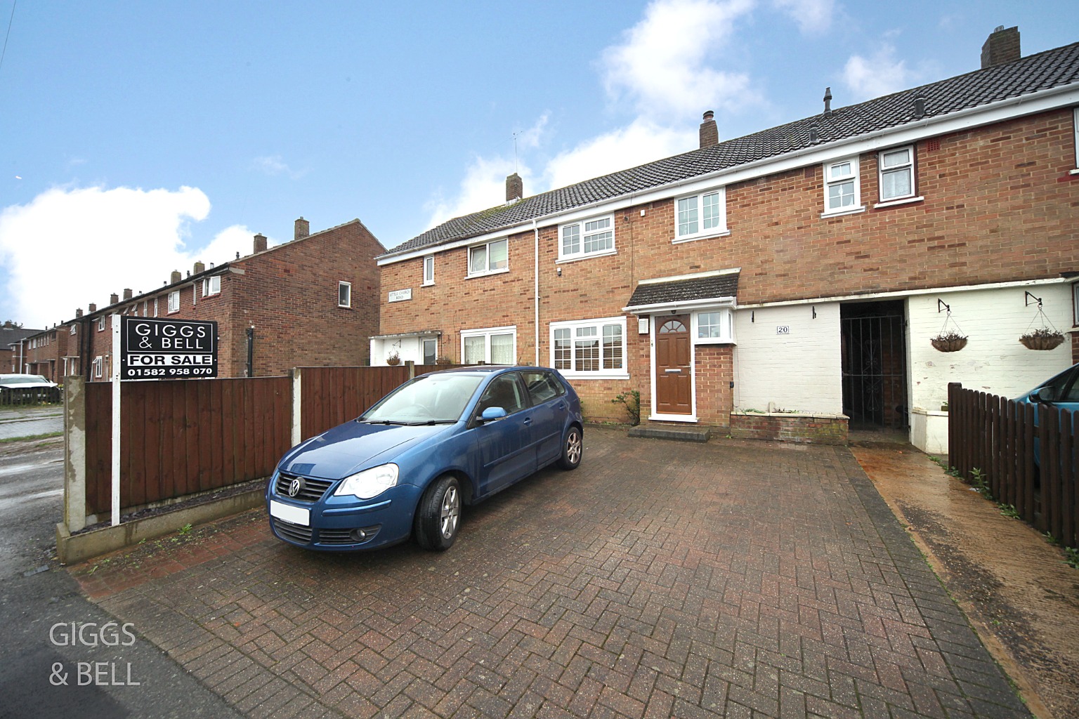 3 bed terraced house for sale in Little Church Road, Luton - Property Image 1