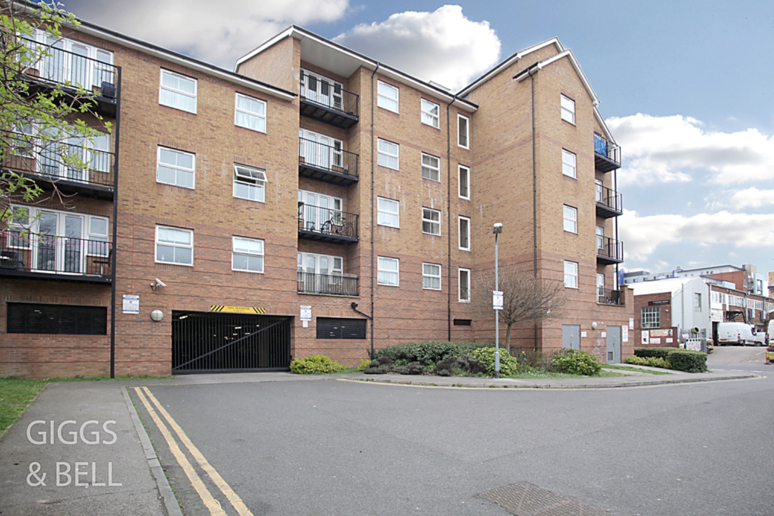 2 bed flat for sale, Luton, LU1 