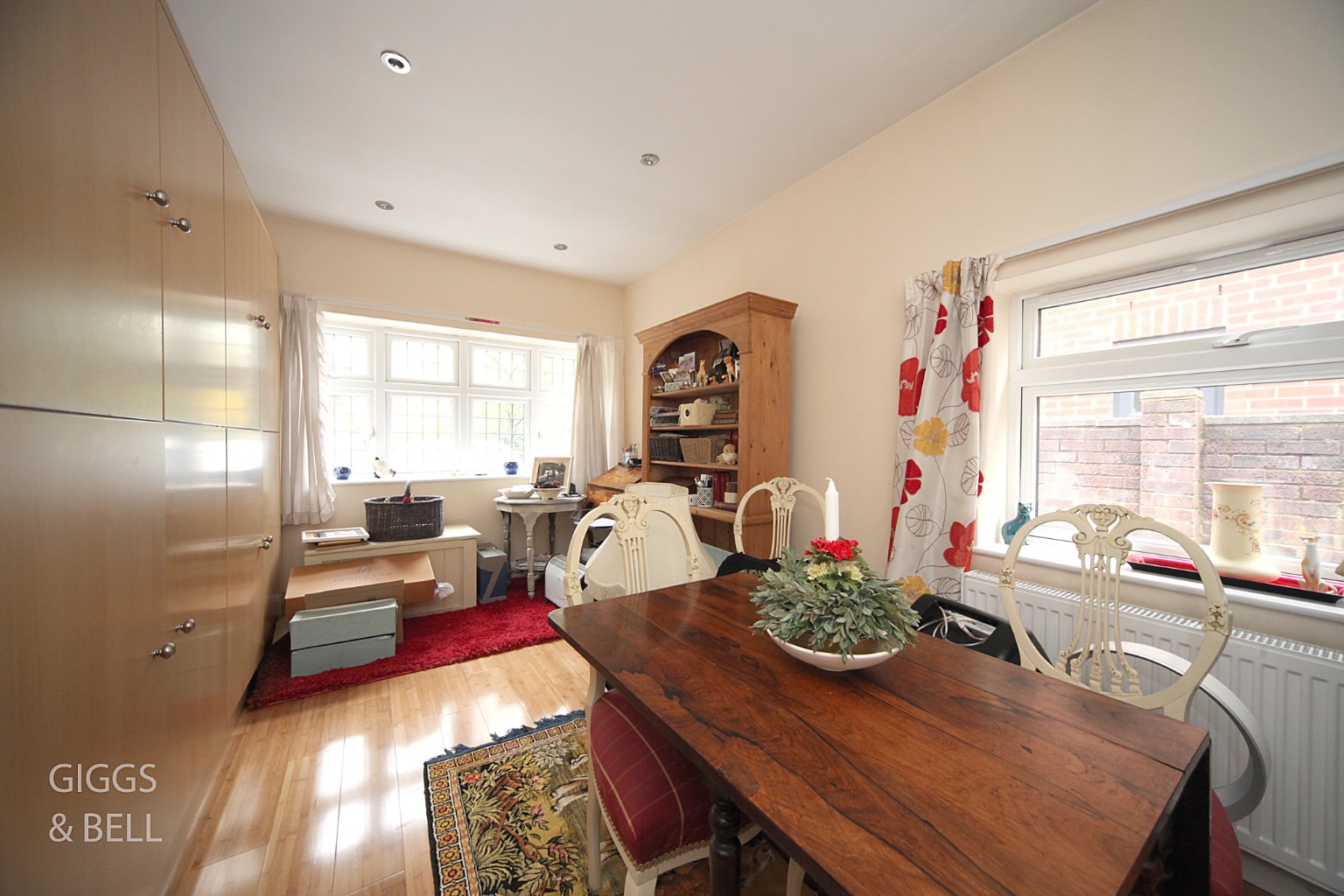 3 bed detached house for sale in London Road, Luton  - Property Image 5