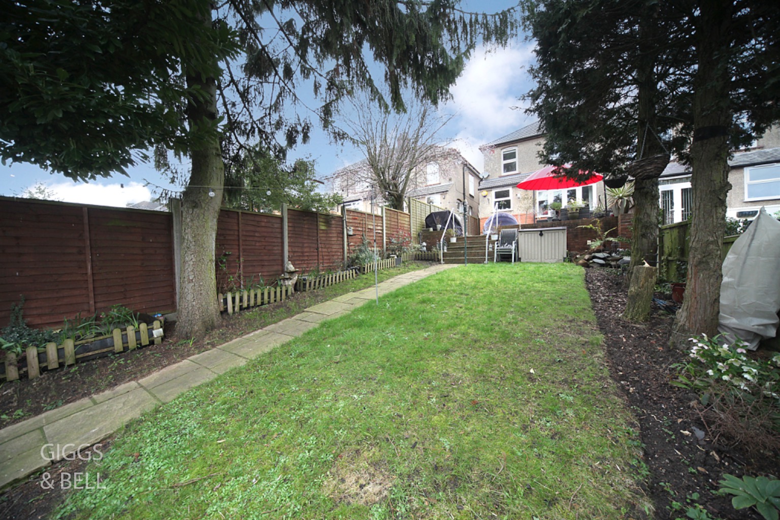 3 bed semi-detached house for sale in Strathmore Avenue, Luton  - Property Image 24