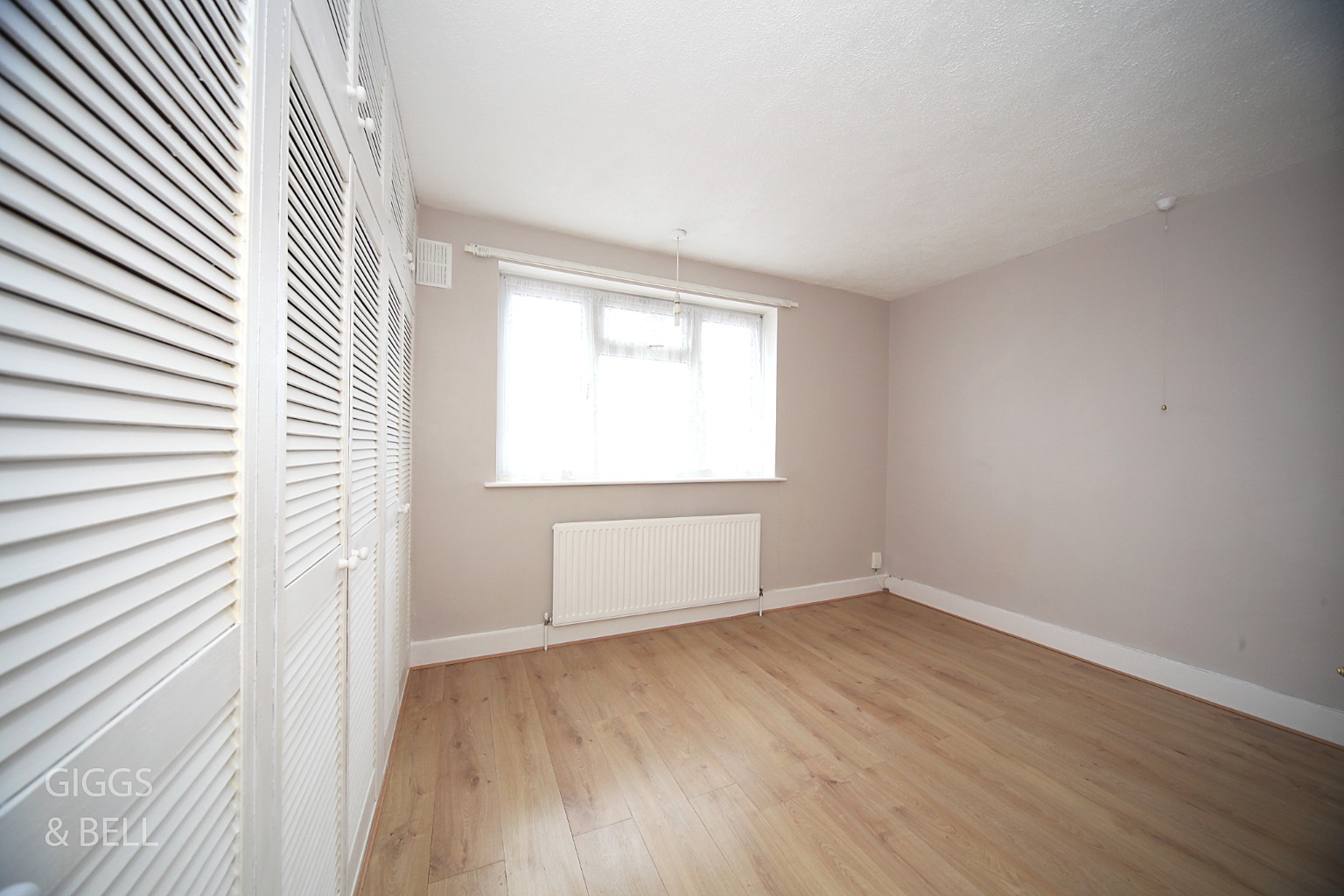 2 bed terraced house for sale in Pomfret Avenue, Luton 11