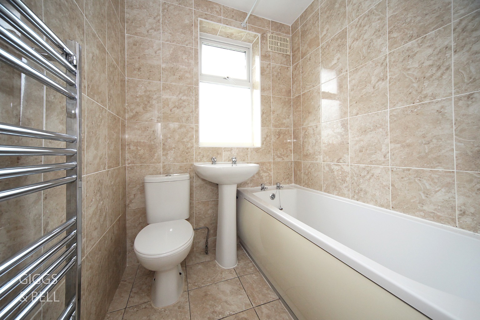 2 bed terraced house for sale in Pomfret Avenue, Luton  - Property Image 14