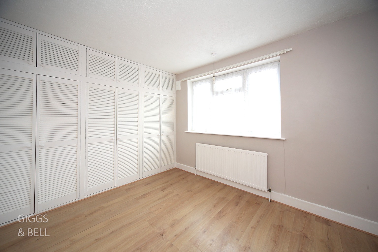 2 bed terraced house for sale in Pomfret Avenue, Luton 9