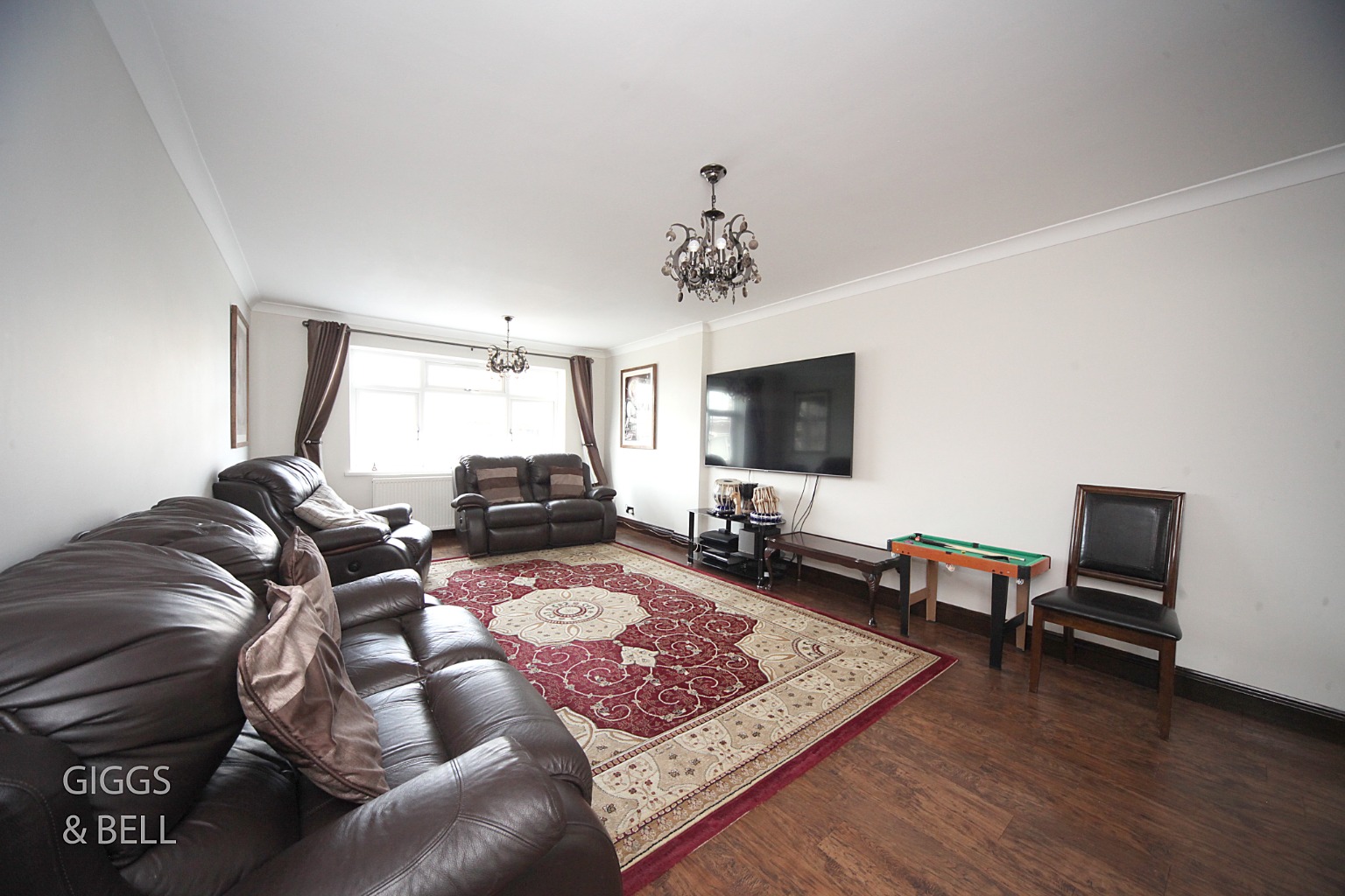 4 bed detached house for sale in Felstead Way, Luton 6