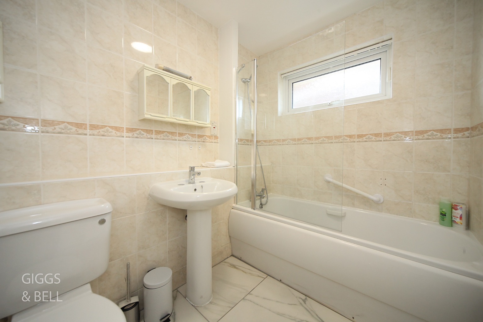 4 bed detached house for sale in Felstead Way, Luton 20