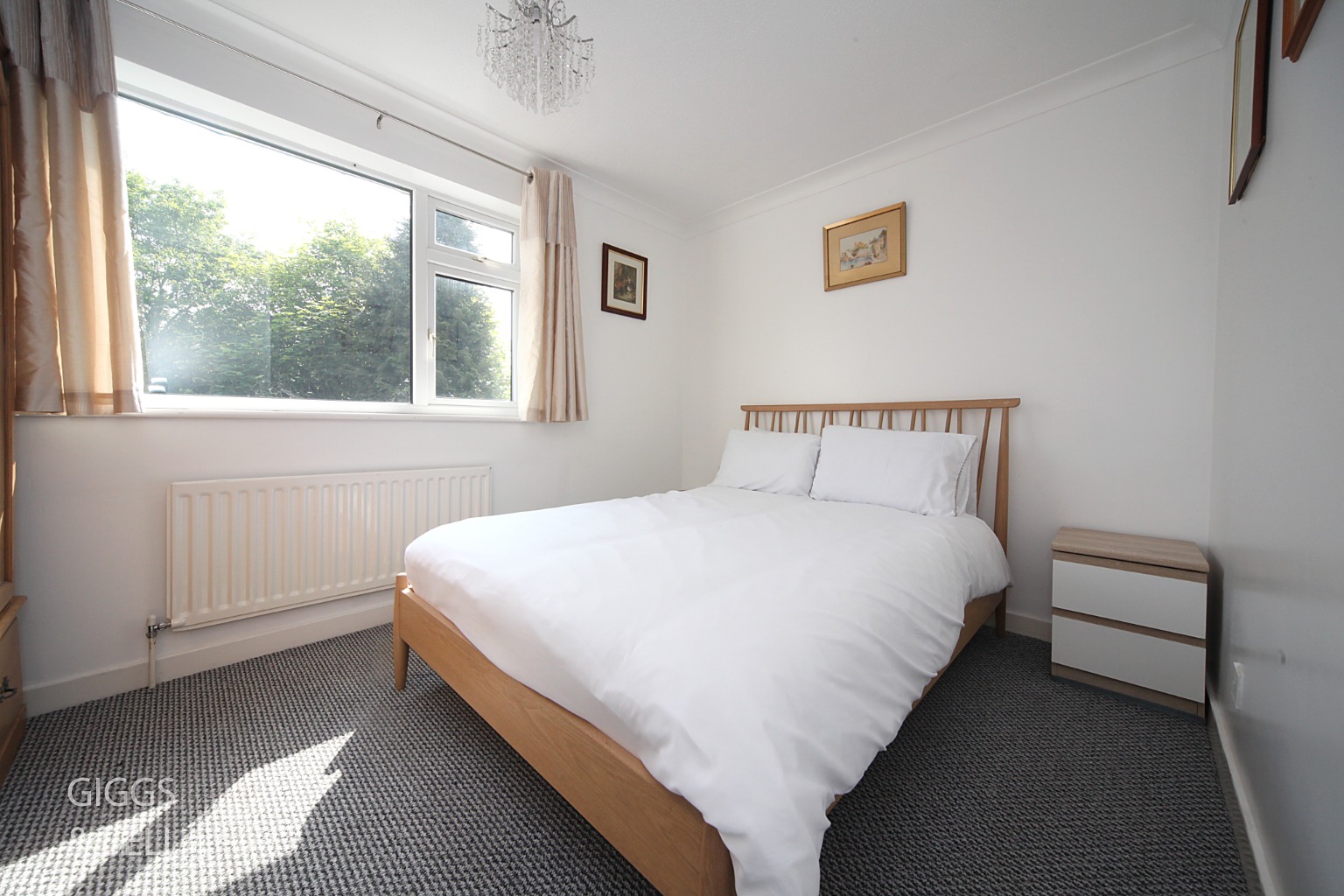 4 bed detached house for sale in Felstead Way, Luton  - Property Image 17