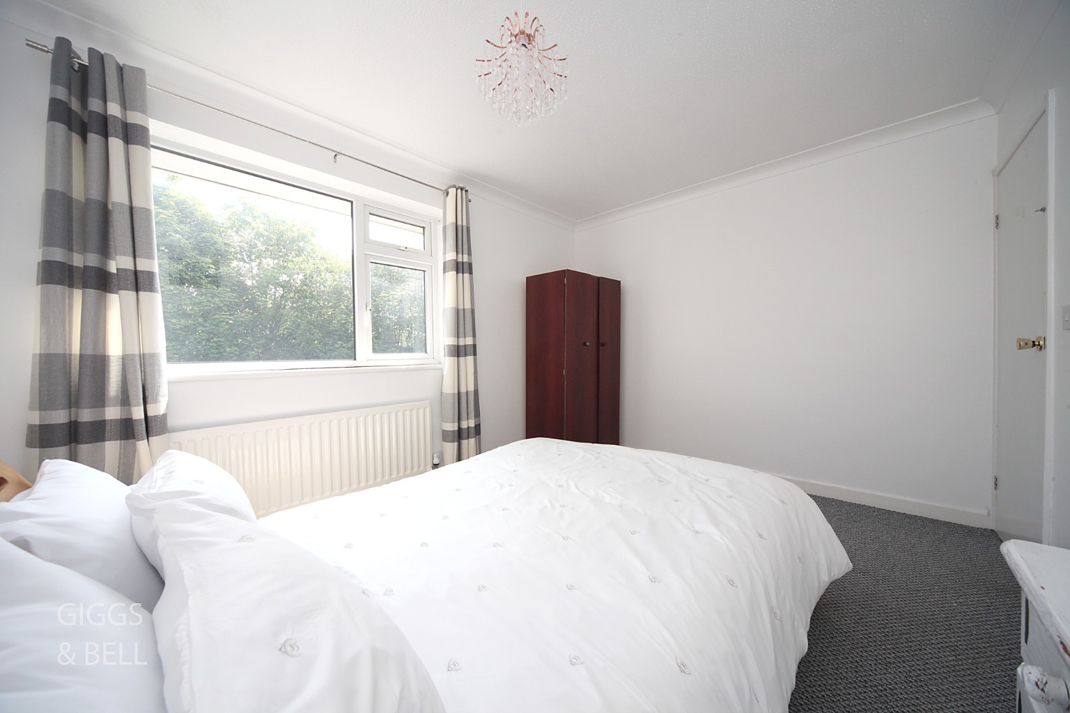 4 bed detached house for sale in Felstead Way, Luton  - Property Image 20
