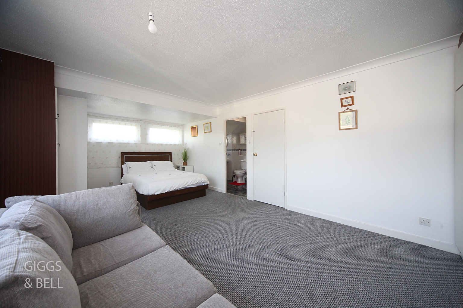 4 bed detached house for sale in Felstead Way, Luton  - Property Image 12