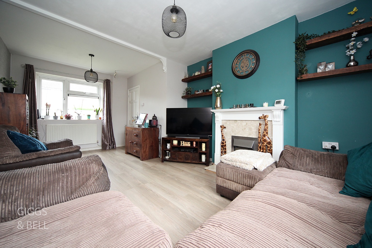 3 bed semi-detached house for sale in Wodecroft Road, Luton  - Property Image 3