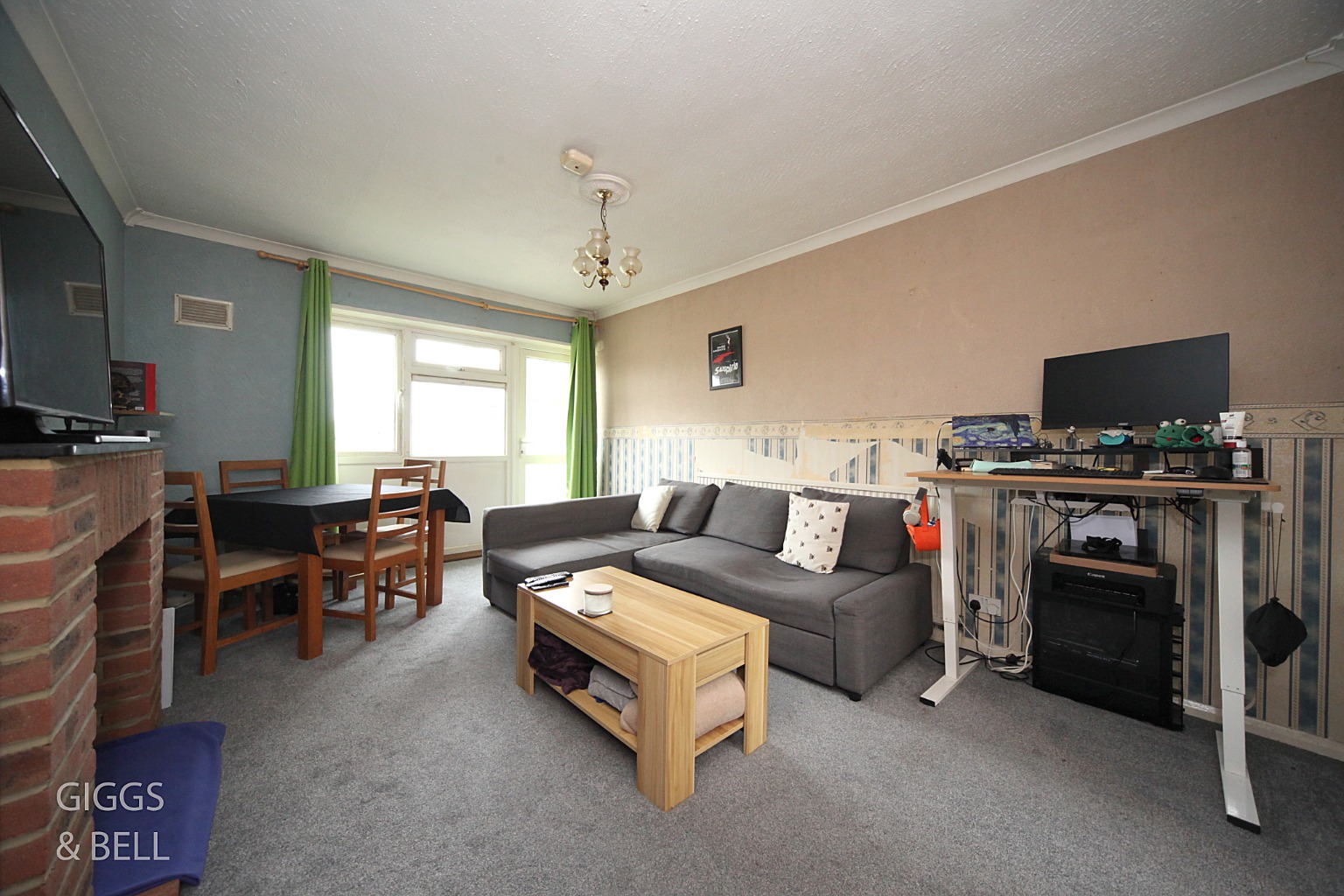 1 bed flat for sale in Ross Close, Luton 1