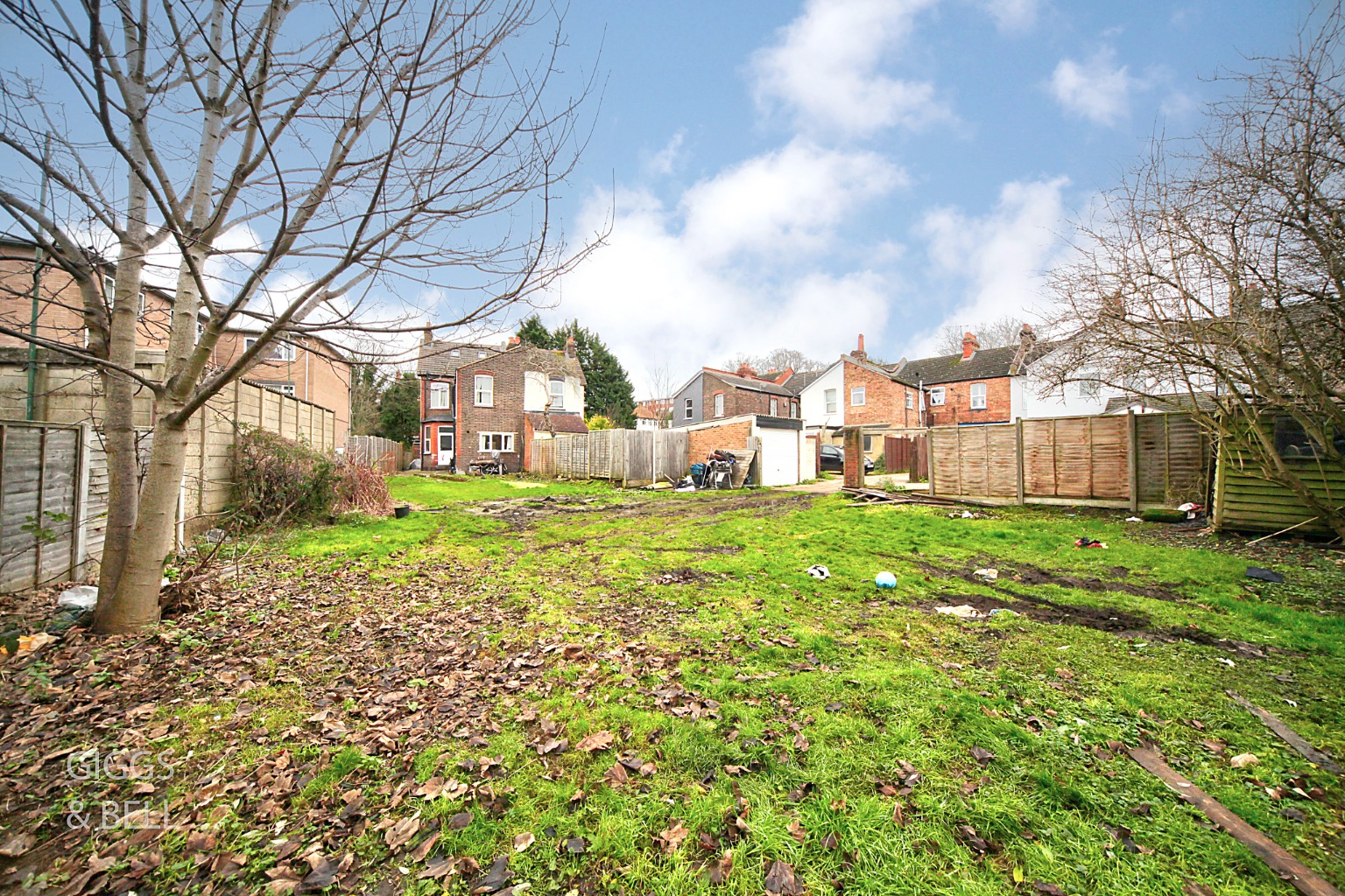 6 bed semi-detached house for sale in New Bedford Road, Luton 21