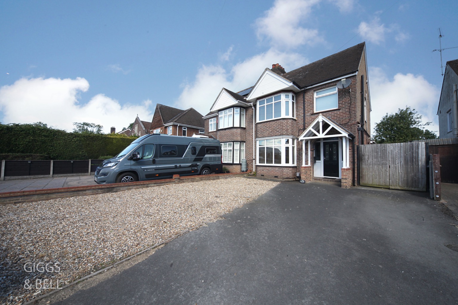 4 bed semi-detached house for sale in Ashcroft Road, Luton  - Property Image 26