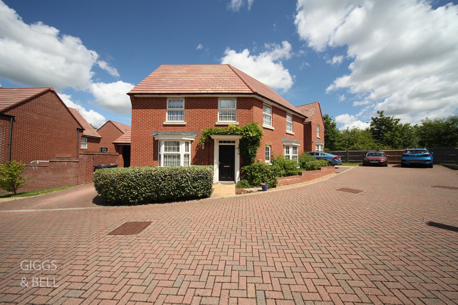 4 bed detached house for sale, Luton  - Property Image 21