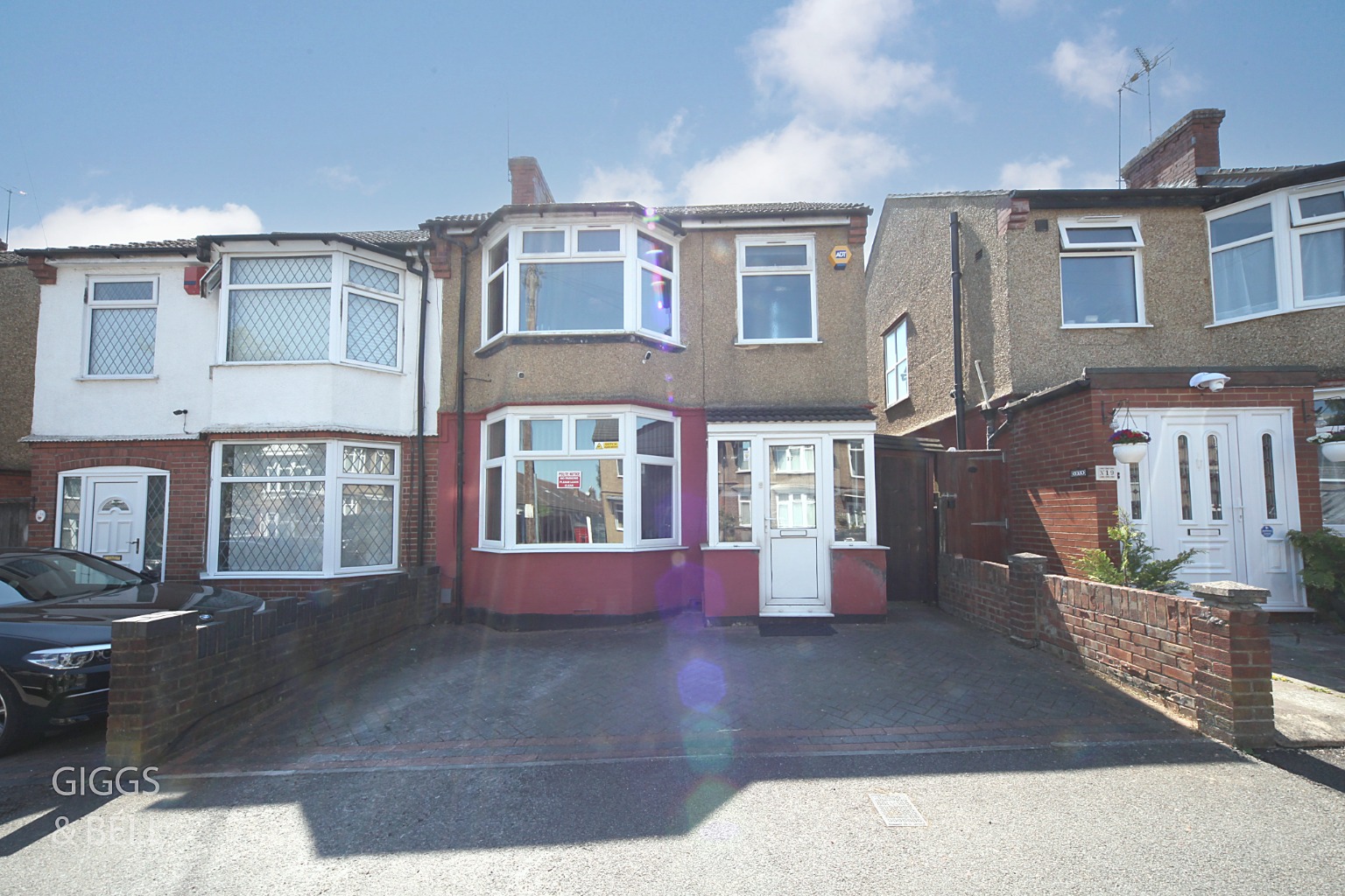 3 bed semi-detached house for sale in Alton Road, Luton, LU1 