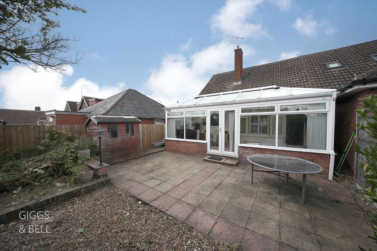 2 bed semi-detached house for sale in Gooseberry Hill, Bedfordshire  - Property Image 19