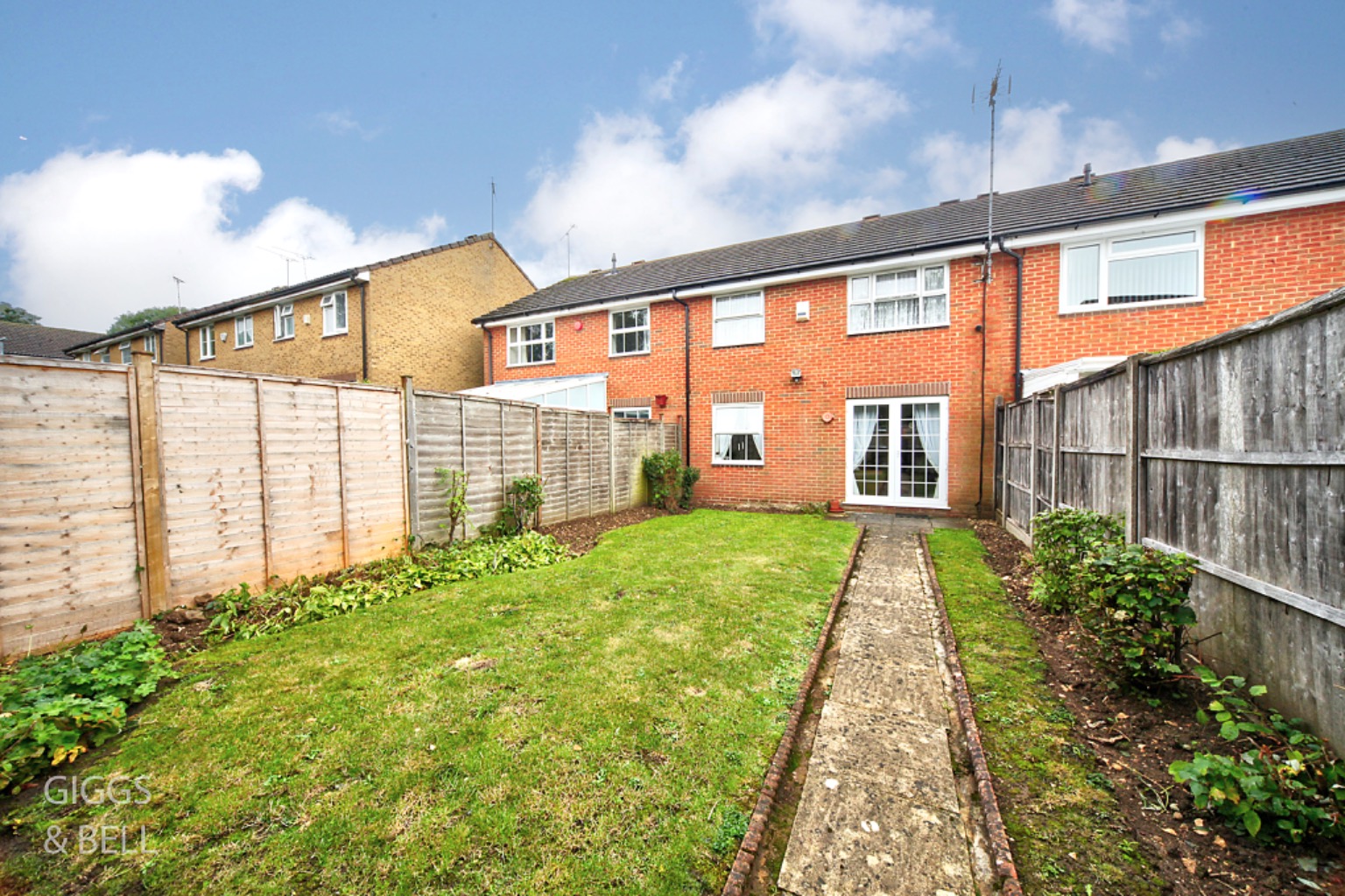 3 bed terraced house for sale in Whitwell Close 21