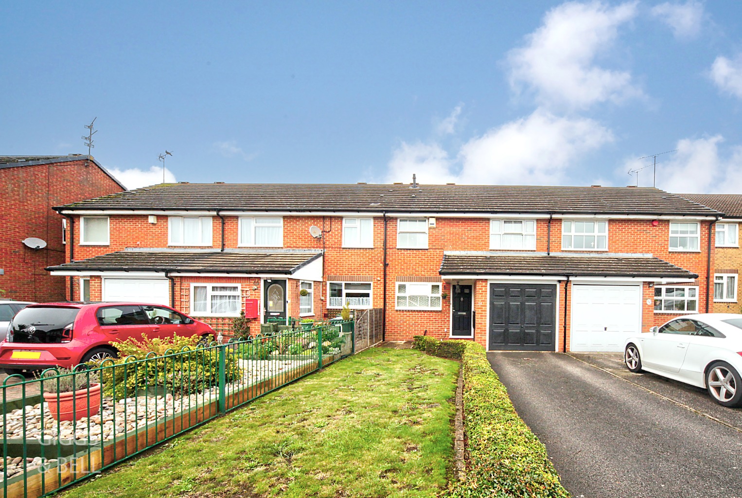 3 bed terraced house for sale in Whitwell Close, LU3 