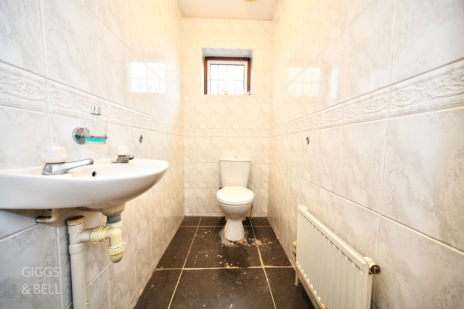 4 bed detached house for sale in Clinton Avenue, Luton 8