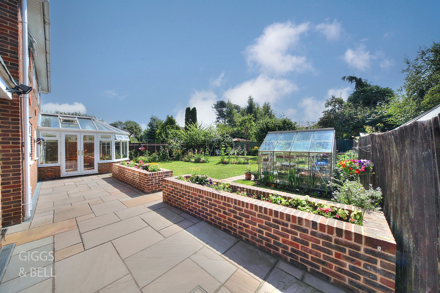 4 bed detached house for sale in Whitney Drive, Stevenage  - Property Image 9