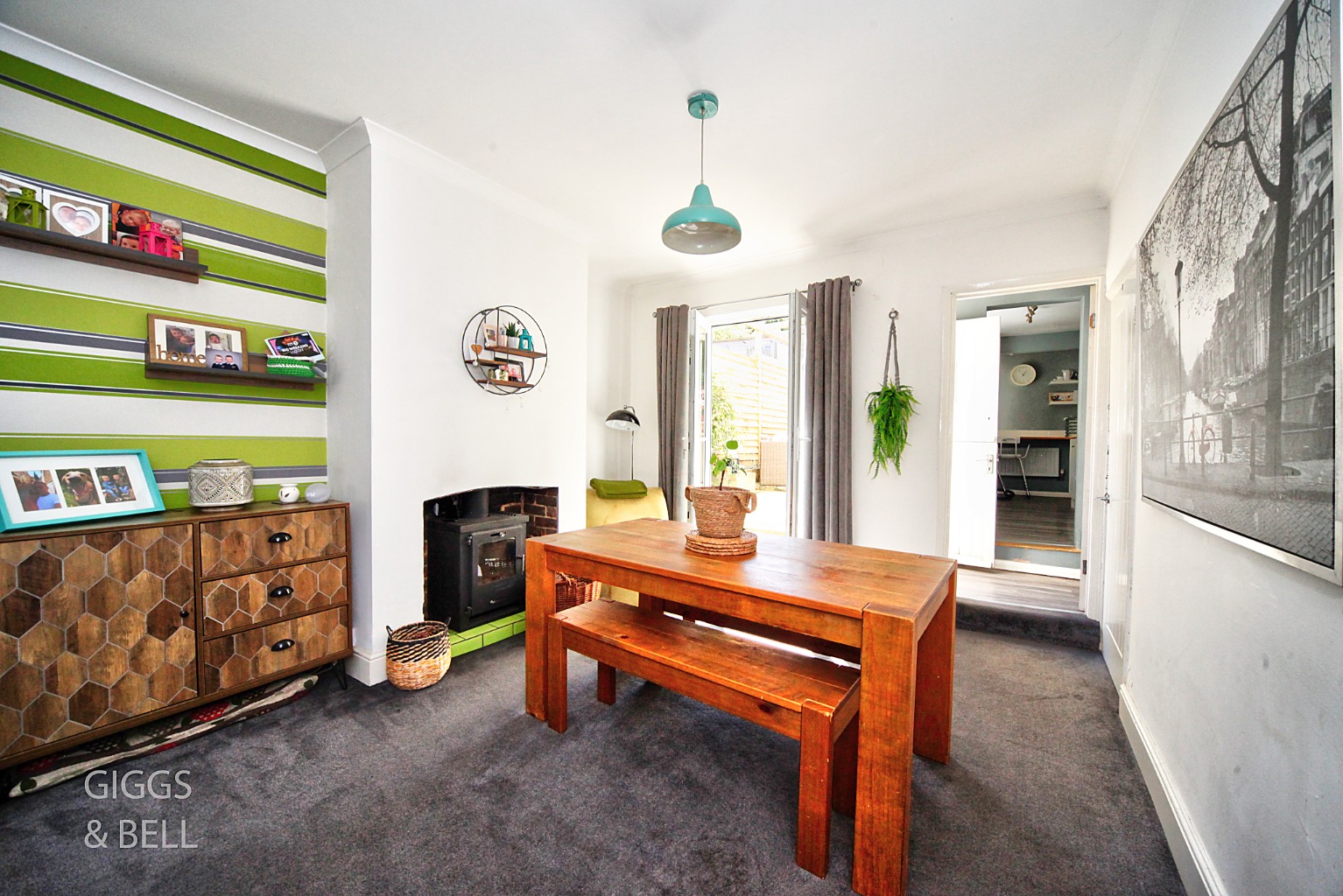 3 bed terraced house for sale in Harcourt Street, Luton 5