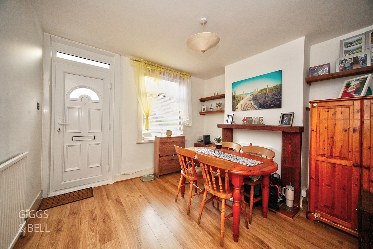 2 bed terraced house for sale in Harcourt Street, Luton 1