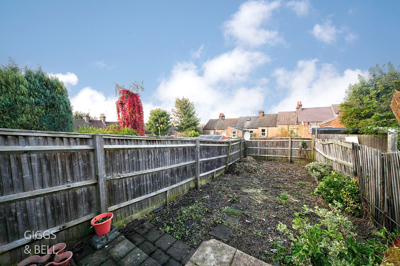 2 bed terraced house for sale in Harcourt Street, Luton 11