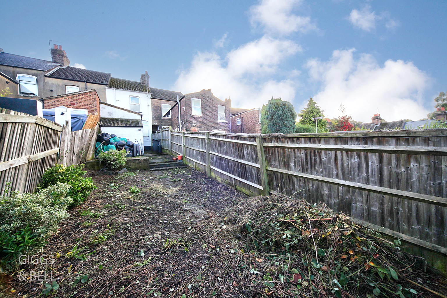 2 bed terraced house for sale in Harcourt Street, Luton  - Property Image 13